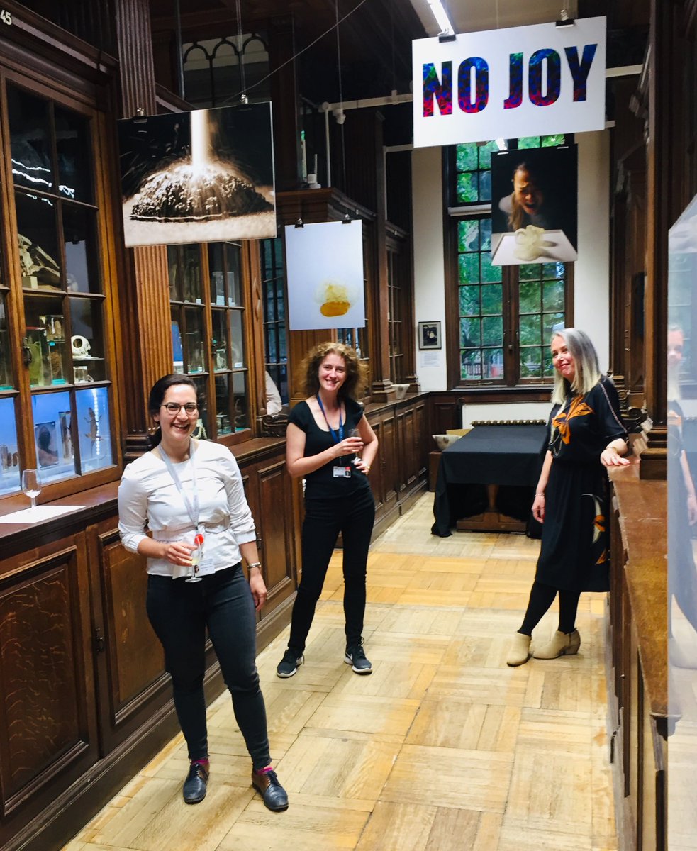 doctorkayleigh's tweet photo. Prof Abigail Tucker, Dr Mona Mozaffari ⁦@Mozferrari⁩ and Emma Barnard ⁦@PatientAsPaper⁩ at the stunning ⁦@KingsCollegeLon⁩ Museum of Life Sciences launching their exhibition on #hiddendisabilities ‘A Dry, Silent World’ https://t.co/k9RnbvMdRV