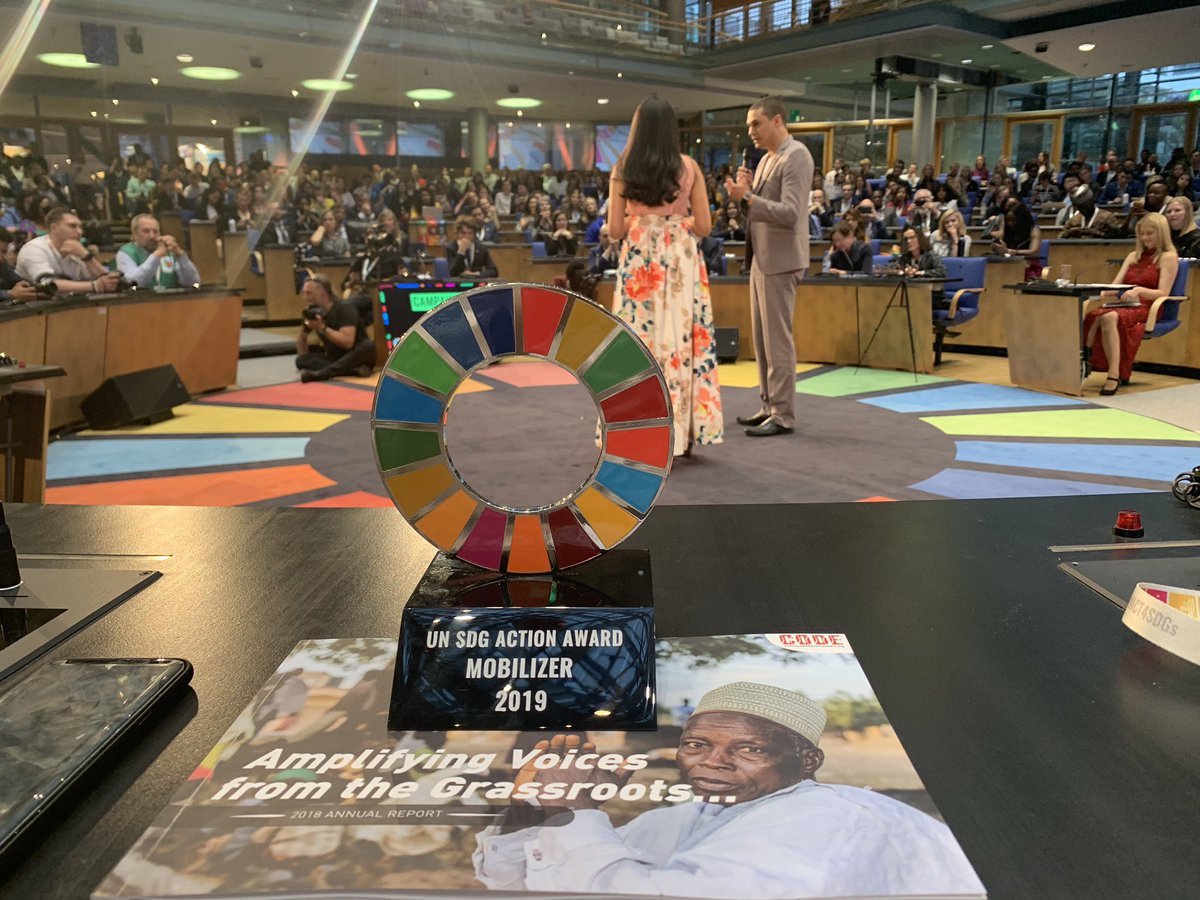 HamzyCODE's tweet photo. Follow The Money, from Nigeria 🇳🇬 to the World. Our #SDGAwards🥇is dedicated to all the rural grassroots communities across Africa and my very dedicated Team, partners and supporters from around the world 🌍 #SDGglobalFest We can achieve #SDGs with YOU https://t.co/5o3fHYjGhf 💪 https://t.co/3D4GH7Rh2T