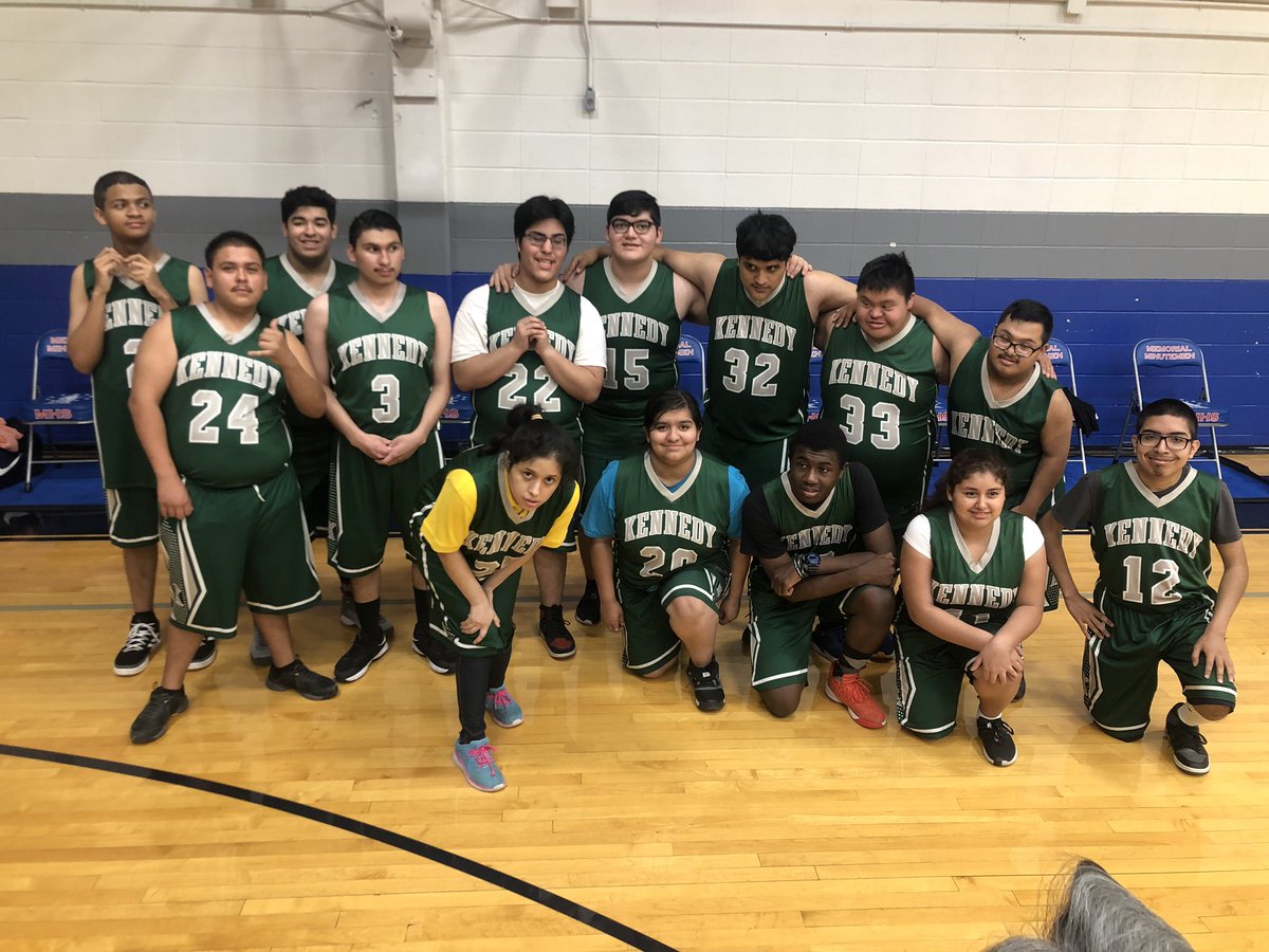 Coach_KLewis's tweet photo. Special Olympics Basketball Game underway @EISDMemorialHS. Good Luck to both Memorial and Kennedy Athletes. @EISDSpecial @EISDSpecEdDirec @EISDofSA #EdgewoodProud https://t.co/t8FoTaPMAI