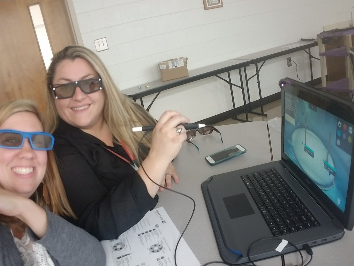 Heidi_Guerry's tweet photo. Playing with zspace today @bcsdinnovates. New ways to get our students engaged! https://t.co/A2oOiCis01