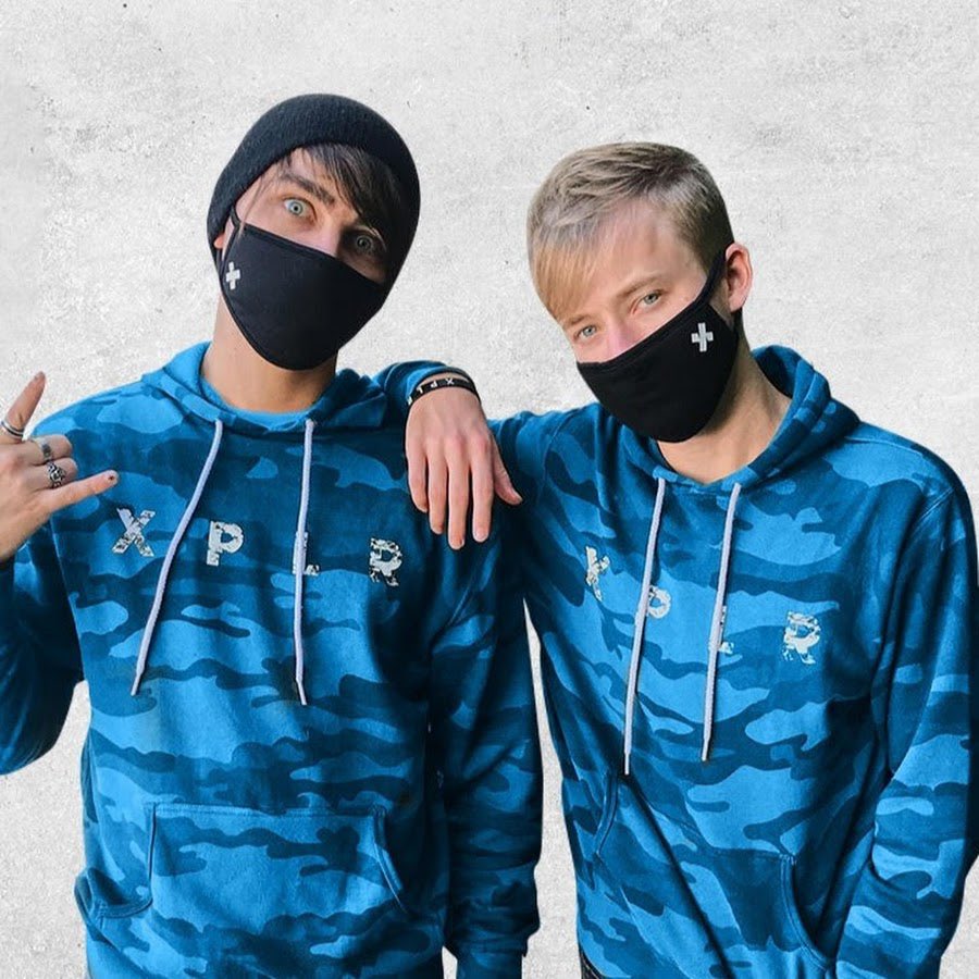 SamsCornerx's tweet photo. @SamandColby @SamGolbach @ColbyBrock You guys are literally the most amazing people on this earth, and the light at the end my tunnel, so so so glad you both are back, can’t wait for what the future holds for you 🥰 #SamAndColbyReturn https://t.co/lcJdQJysG2