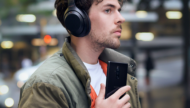 Sony Xperia IT tweet media