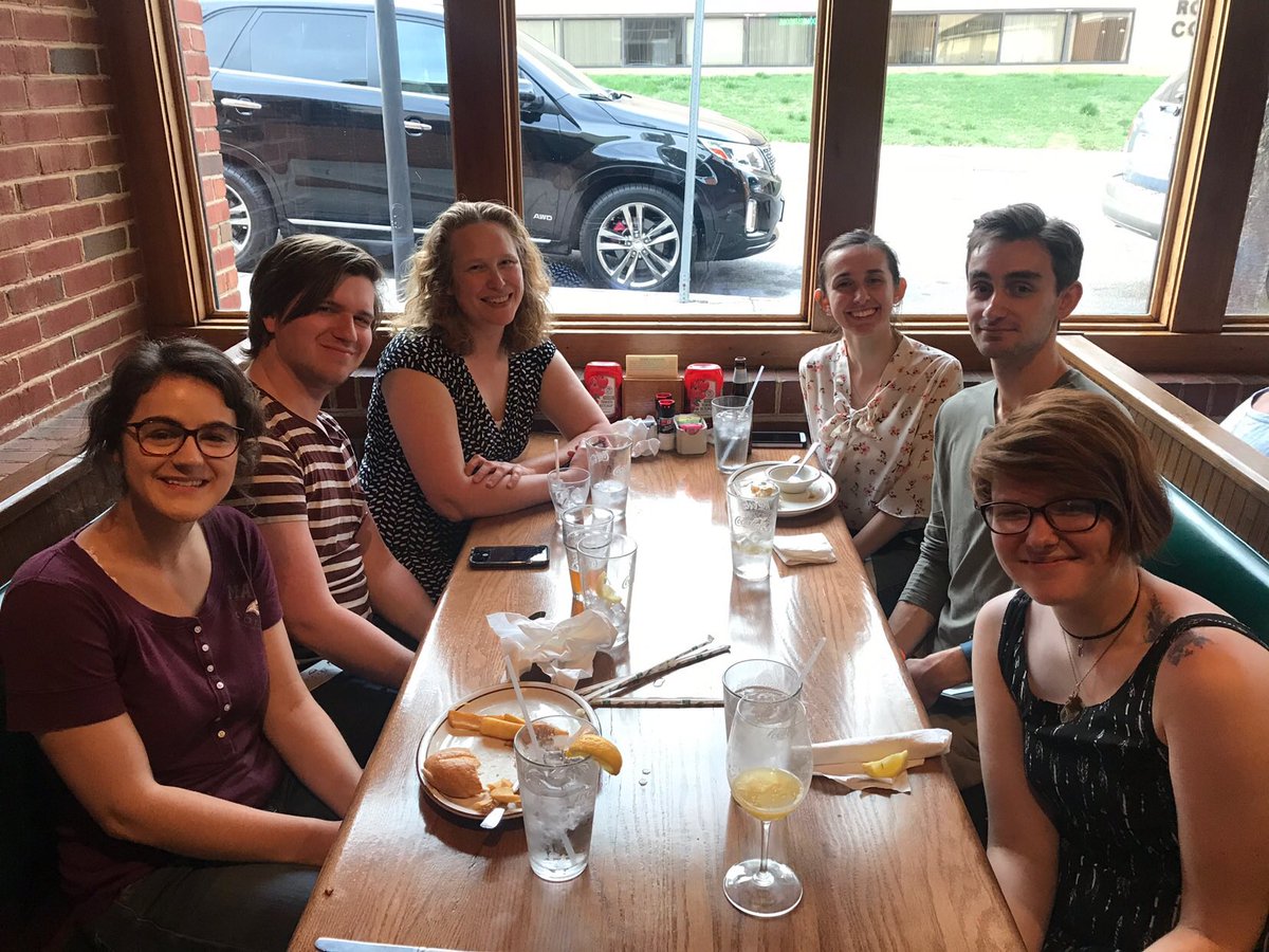 RoanokeReview's tweet photo. Love these bright young minds on our core editorial staff! Happy graduation! We’ll miss you! 🎓 #creativewritingrc https://t.co/sXrvmtKqEn