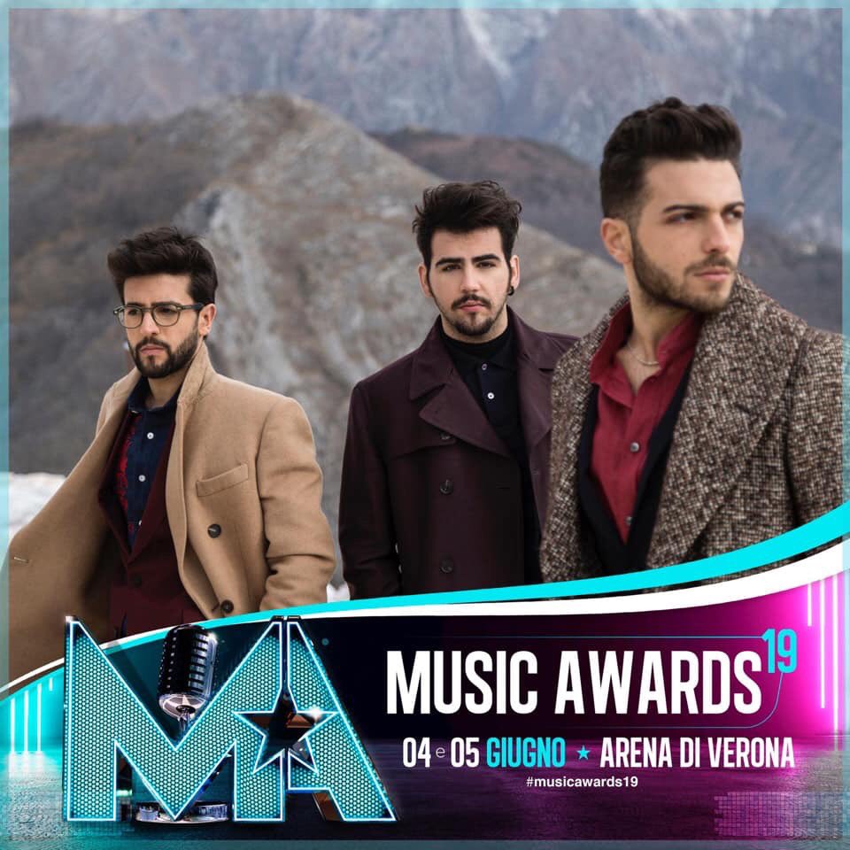 Ciao #ilvolovers! Siamo felicissimi di annunciarvi che parteciperemo ai #MusicAwards19 all’Arena di Verona. ✨È sempre un onore tornare in Arena! ✨ 
#IlVolo @SonyMusicItaly