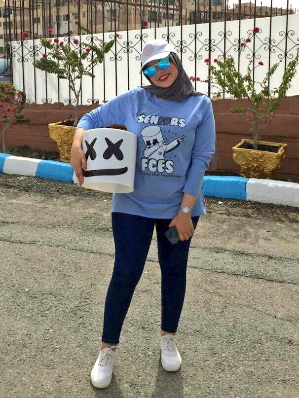 Uua_Ahmed's tweet photo. Senior to be🎓✌❤
#marshmallow_party
#FCES19 https://t.co/CH6SAEeUfv