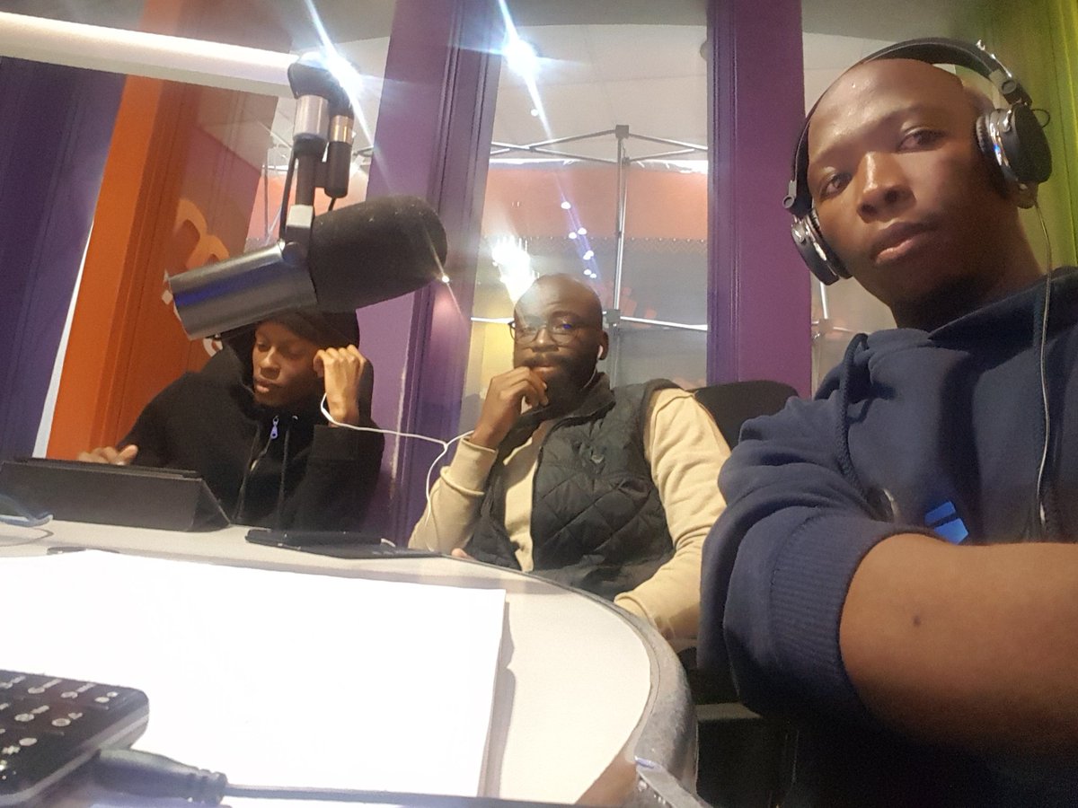 mindnewtrition's tweet photo. Seku'lit🔥🔥.. please tune in right now UJFM 95.4 as we will be engaging on our education system with @SMURfMaBangBang on the #TheNightCap.

#LetsTalkEducation
#SAEducation
#OurCurrentEducationSystem 
#TheAfricaWeWant 
#TheNightCap 
@mindnewtrition
@ujfm
@MbuleloMandindi https://t.co/KsCbVGfuX2