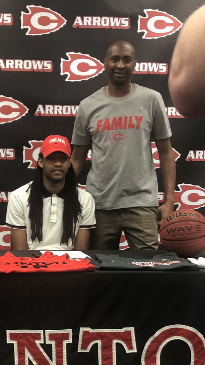 kingxtailor's tweet image. Dreams2Reality, gotta take care of my momma 💚💚💚! #ripGG #G2G