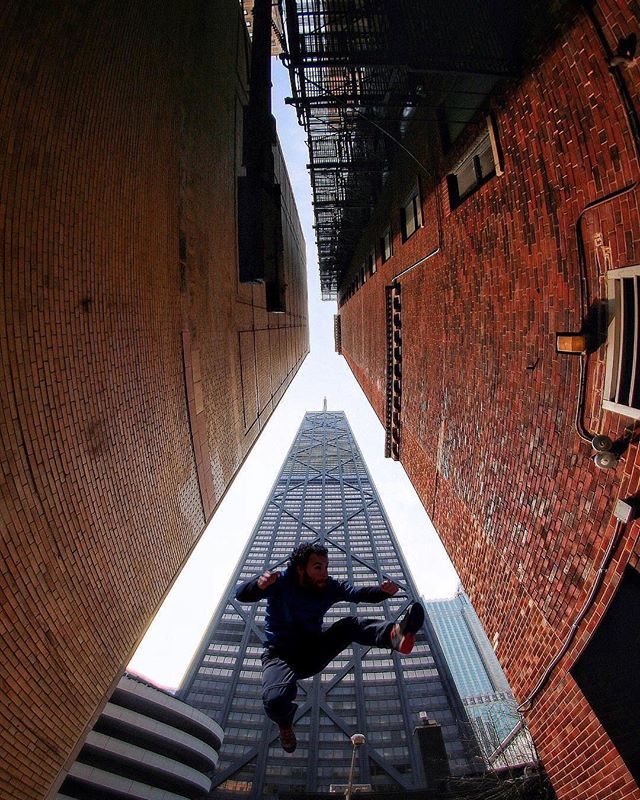 UMChicago's tweet photo. Kick it, Jackie Chan (📸: @joselivinup) #regram https://t.co/Sip42sQ7ZZ https://t.co/ftdJmyjK1B