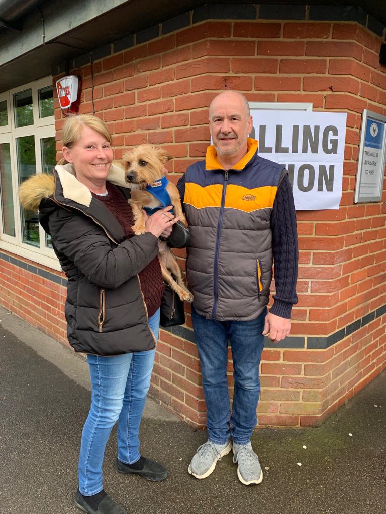 #dogsatpollingstations
