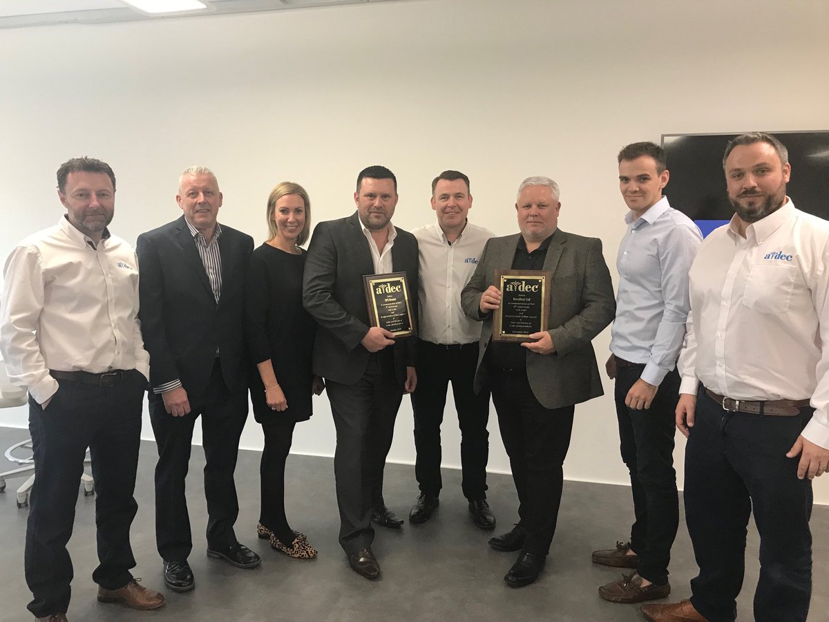 Great Day with ⁦<a href="/DecaDentLtd/">DecaDent</a>⁩ ⁦<a href="/spsdental/">SPS Dental</a>⁩ and ⁦<a href="/AdecUK/">A-dec UK</a>⁩ at the new Showroom facility in Bracknell.  Congrats to #Decadent and #SpsDental on there 10 and 5 year anniversaries. Great support and teamwork makes these Great #Dental teams work!