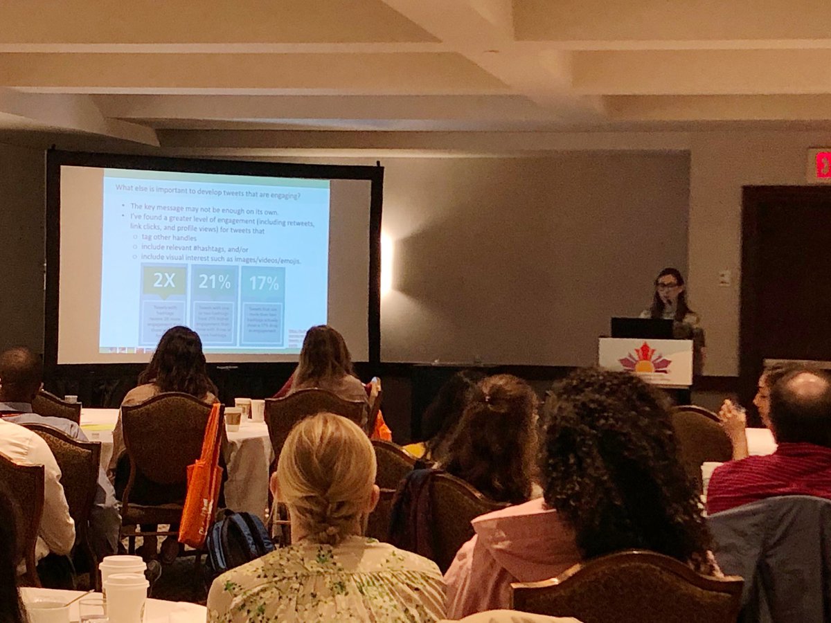 Registered dietitian and expert nutrition communicator Chiara DiAngelo sharing tips on developing effective key messages to communicate scientific research at the <a href="/CNS_SCN/">The Canadian Nutrition Society</a> #CNS2019Niagara Trainee Workshop <a href="/CdnSugarNutr/">Canadian Sugar Institute Nutrition Info Centre</a>
