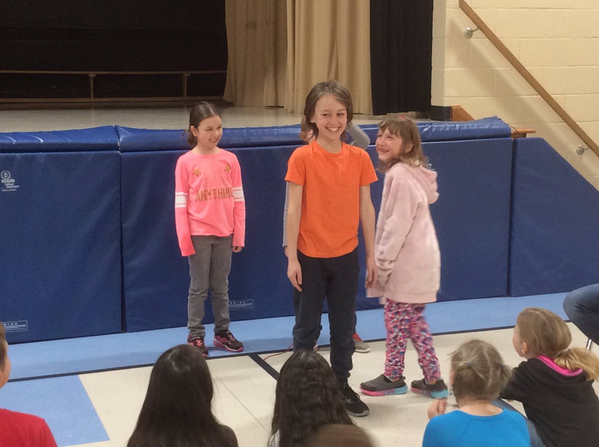 jcookbrookside's tweet photo. So much creativity and fun at our Drama workshop presented by Stacy Smith! Thanks Foundation for Education!#grade3and4 @BrooksidePS @Found4Education @yourschools https://t.co/eACEGP19zx