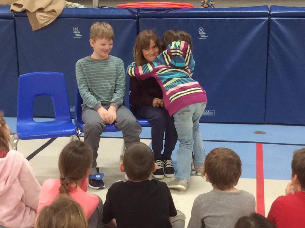 jcookbrookside's tweet photo. So much creativity and fun at our Drama workshop presented by Stacy Smith! Thanks Foundation for Education!#grade3and4 @BrooksidePS @Found4Education @yourschools https://t.co/eACEGP19zx