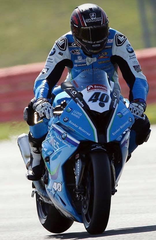 MotracRacing's tweet photo. Exciting weekend ahead at #OultonPark for the Bennetts British Superbike Championship

Shout out to all Motrac Racing old boys and good luck for the weekend 💪🏍

📸Joe Francis Racing and Jamie Morris https://t.co/grX14pGSxg