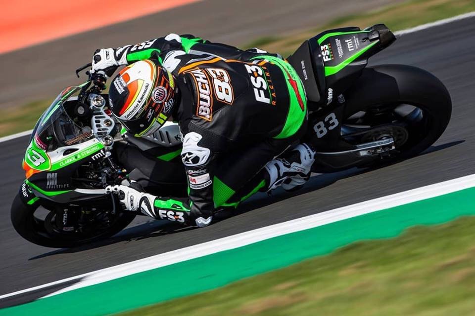 MotracRacing's tweet photo. Exciting weekend ahead at #OultonPark for the Bennetts British Superbike Championship

Shout out to all Motrac Racing old boys and good luck for the weekend 💪🏍

📸Joe Francis Racing and Jamie Morris https://t.co/grX14pGSxg