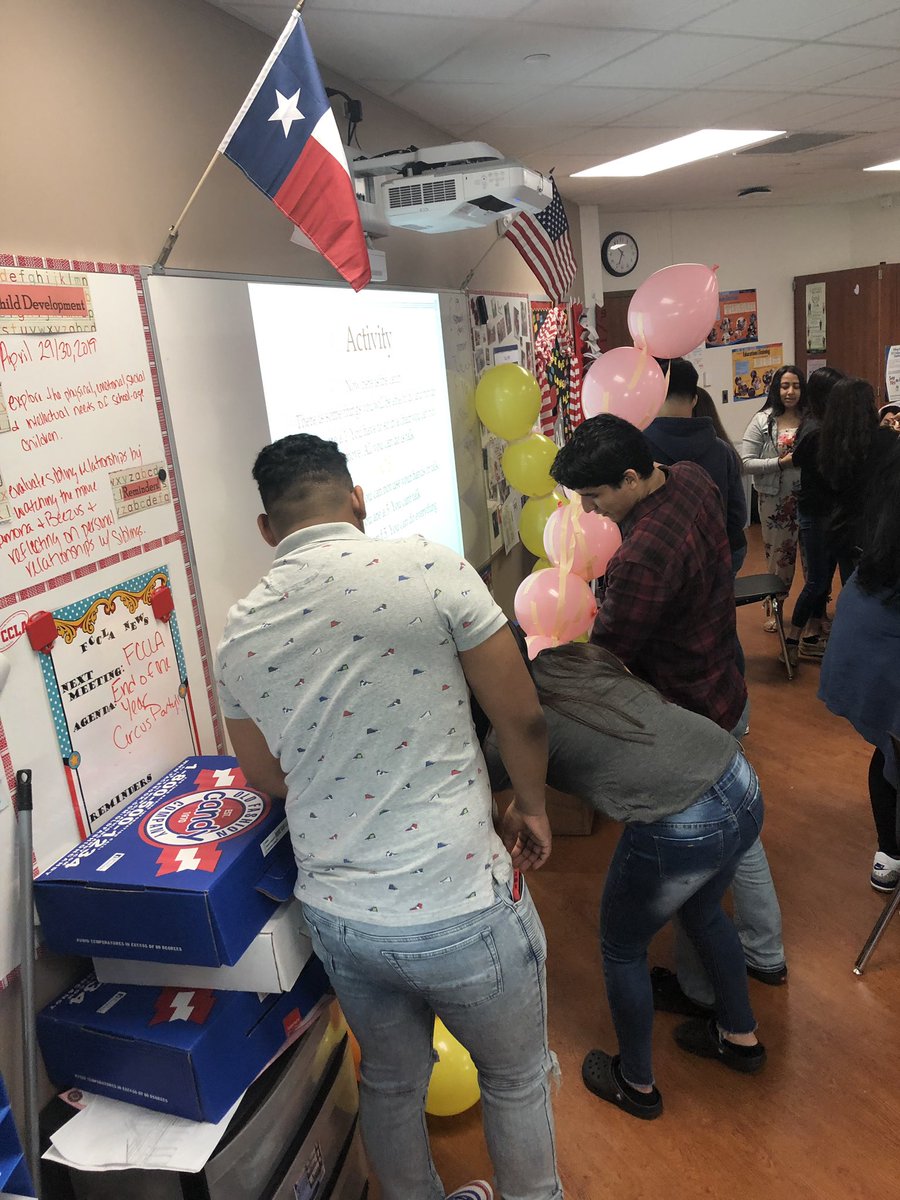 MsABeasley's tweet image. Principles of Human Services is working on teamwork and problem solving today by making balloon towers to represent saving money. @WeissCte @WeissHighSchool #financialfitness #SayYesToFCS