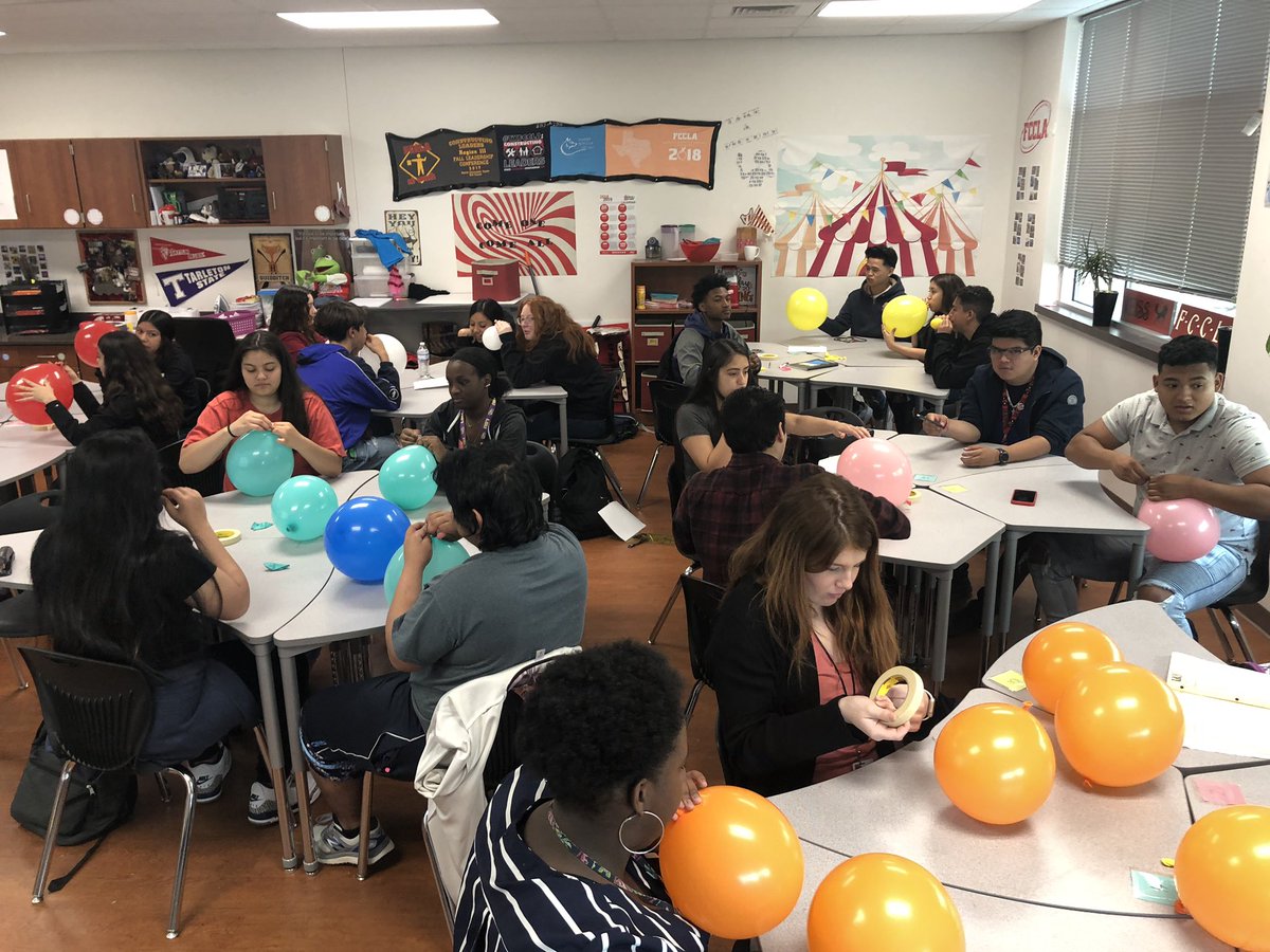 MsABeasley's tweet image. Principles of Human Services is working on teamwork and problem solving today by making balloon towers to represent saving money. @WeissCte @WeissHighSchool #financialfitness #SayYesToFCS