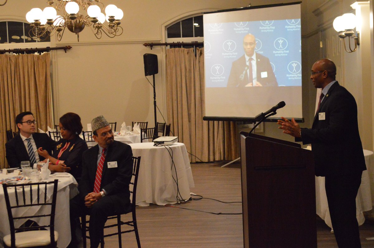 masroormosqueva's tweet image. Masroor Mosque chapter of Ahmadiyya Muslim Community co sponsored “Dine for Humanity” Fundraising Dinner for @HFUSA on April 24 and raised approximately 30K to support their various projects. We sincerely thank all our distinguished guests for their support.