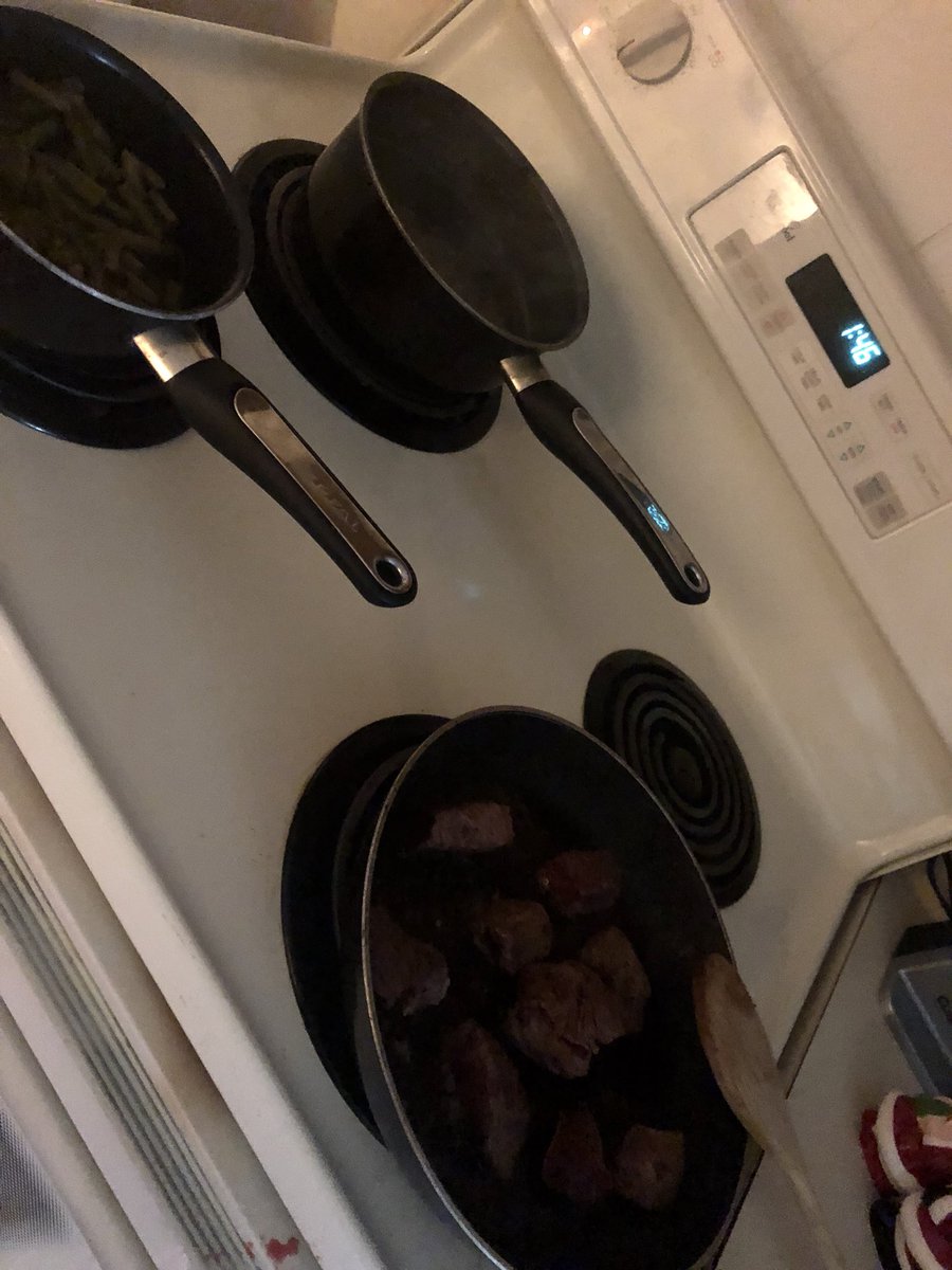 Kim_Stewart_'s tweet photo. Had to cook my @ImperialWagyu steak bites in the dark. Light burned out, no step ladder, chair not tall enough &amp; Big Poppy is not home. https://t.co/hokqCud5c2