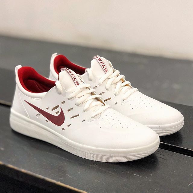 nike sb nyjah free summit white team crimson