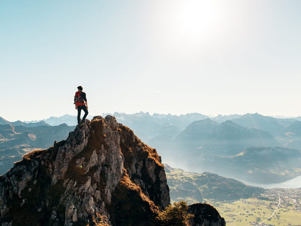 Survival Bias – Why You Shouldn’t Listen to Everything I Say sickfinance.com/survival-bias-…