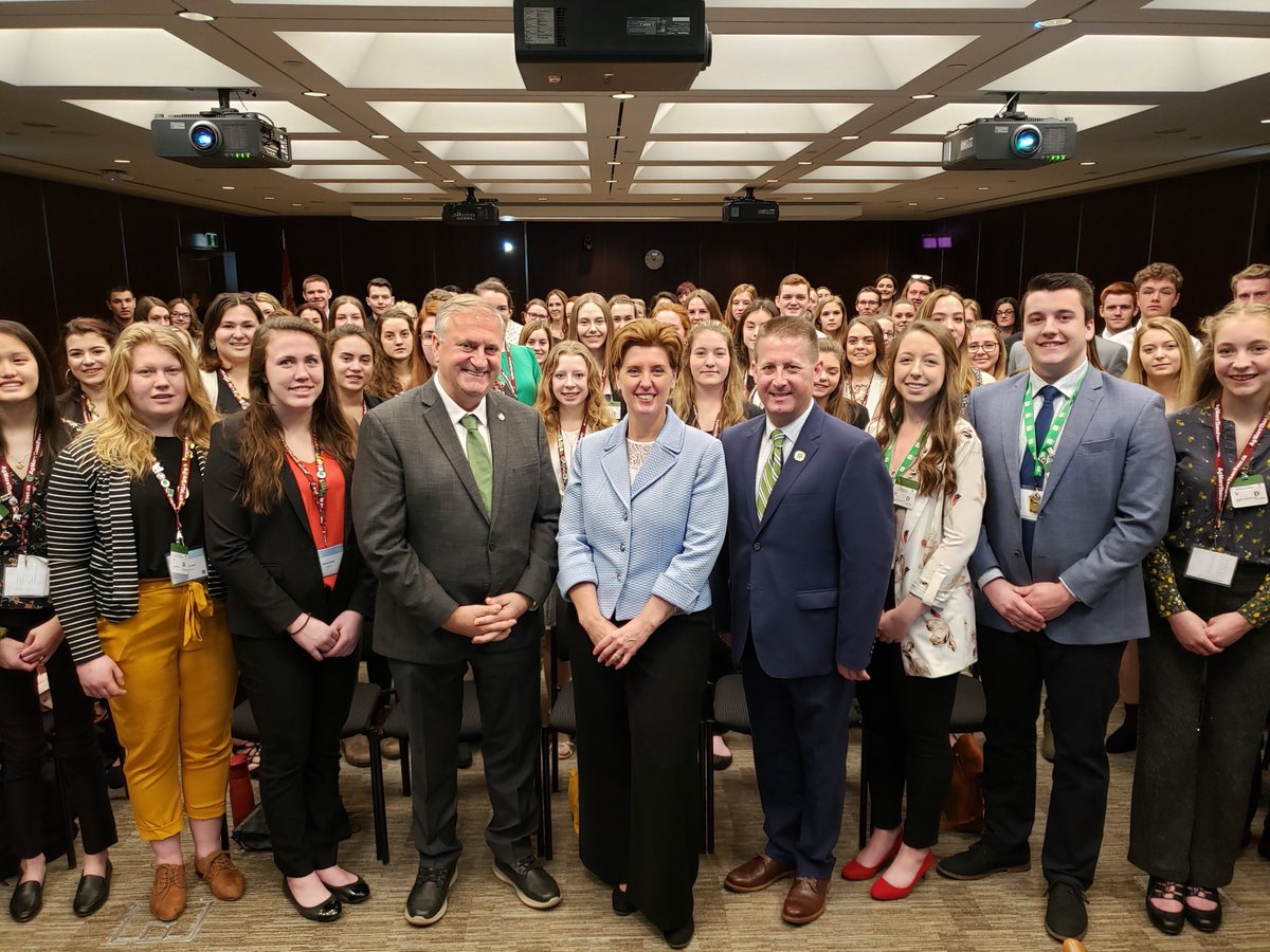 Today, the Government of Canada announced a $3 million investment in 4-H Canada under the AgriCompetitiveness Program for the development and delivery of innovative 4-H programs and initiatives across Canada over the next three years. bit.ly/2JaclzX