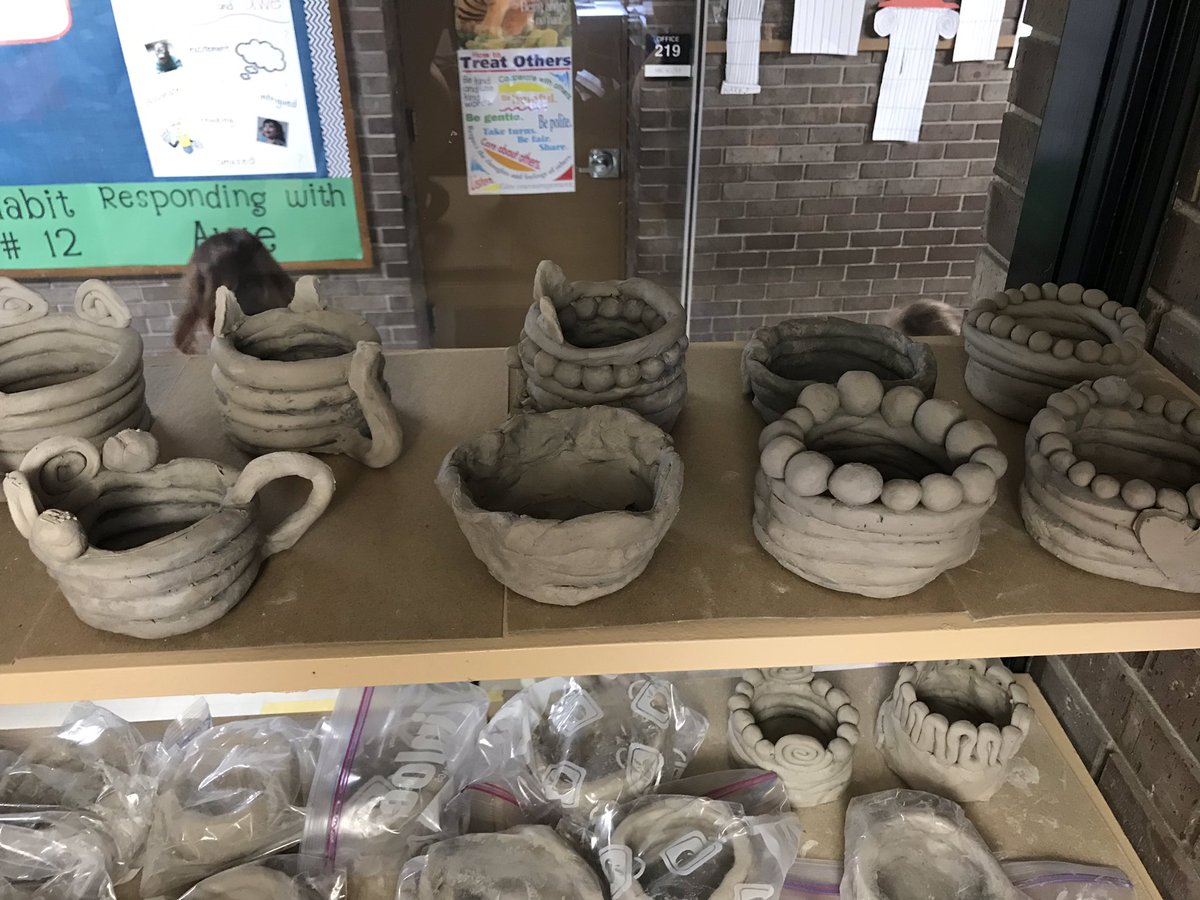 kyjoha07's tweet photo. 4th and 5th graders are finishing up their coil pots for the kiln. They look fantastic! @CRSCHOOLS @CRCoolidgeElem https://t.co/e7fuJ88Y2K