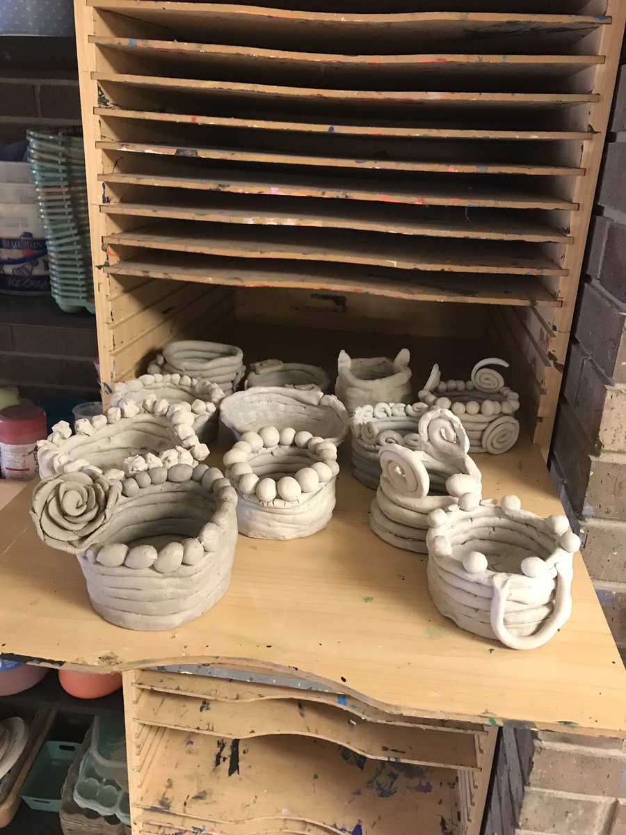 kyjoha07's tweet photo. 4th and 5th graders are finishing up their coil pots for the kiln. They look fantastic! @CRSCHOOLS @CRCoolidgeElem https://t.co/e7fuJ88Y2K