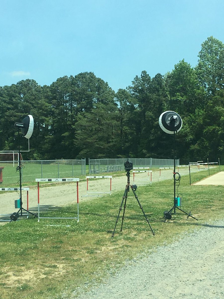 HighlanderFoto's tweet photo. Having fun photographing the #raider track and field team today!  #raiderpride #rappahannockhighschool #warsaw #nnk #keepsakeimages #highlanderstudios #sports #photographer #canon #paulcbuff #3lt https://t.co/6tf5I1uW80
