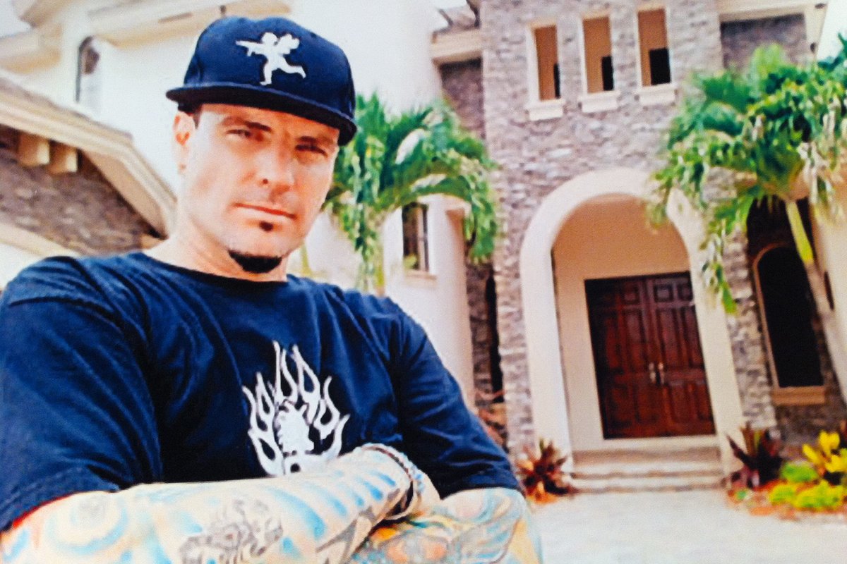 SunbeltBuilders's tweet image. We are excited to announce @vanillaice as our opening speaker at the 2019 @SunbeltBuilders Show! Sponsored by @GAIGroup

You won’t want to miss out, register for your Sunbelt Show Pass here bit.ly/2Ja7jDC #SBS2019