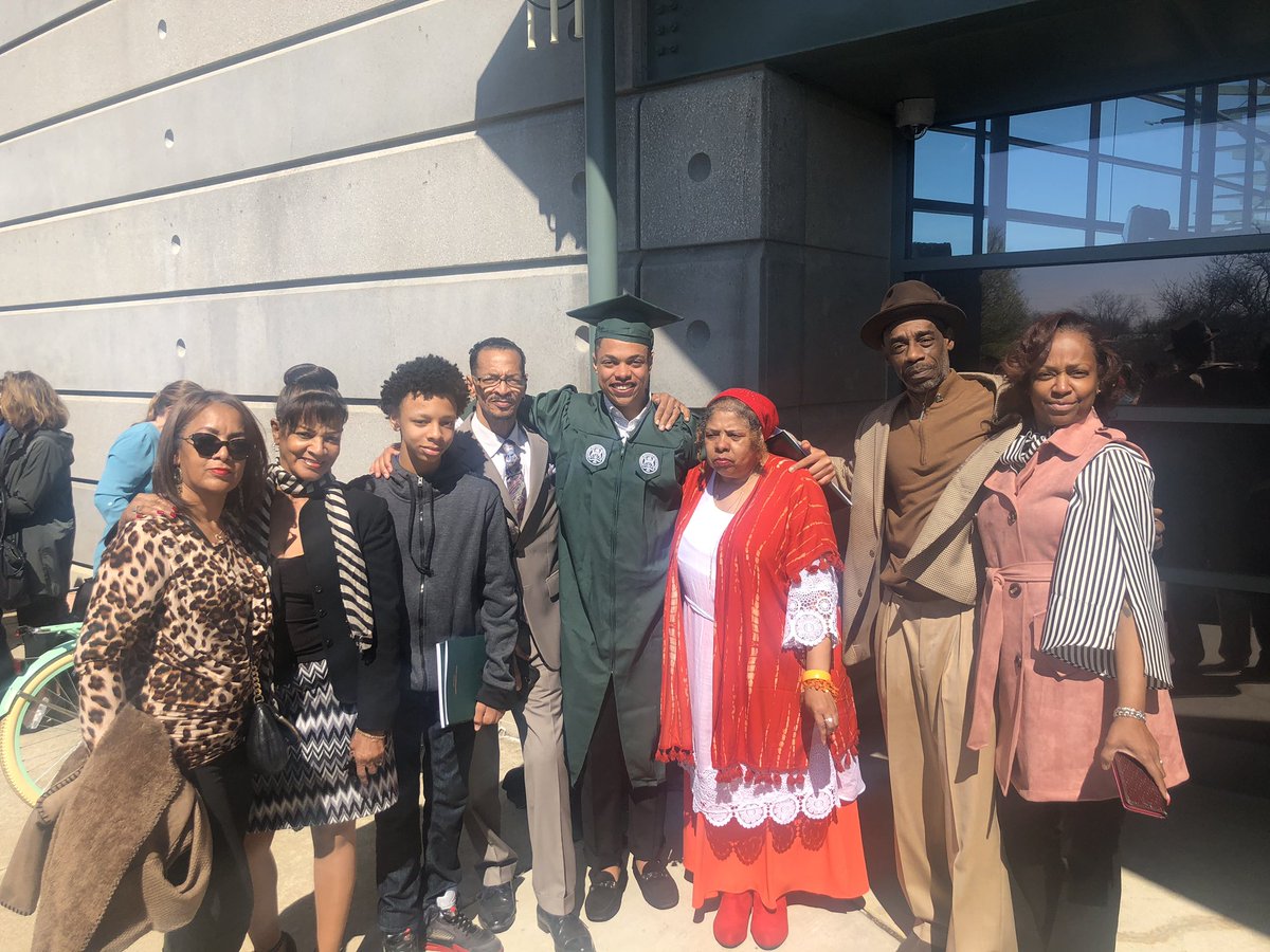 uncle____ju's tweet image. Who would’ve thought that a young black kid who barely graduated high school with big dreams but no clue about anything would’ve made it this far! Now it’s time to begin the “Real” grind! #firstgenerationgraduate
