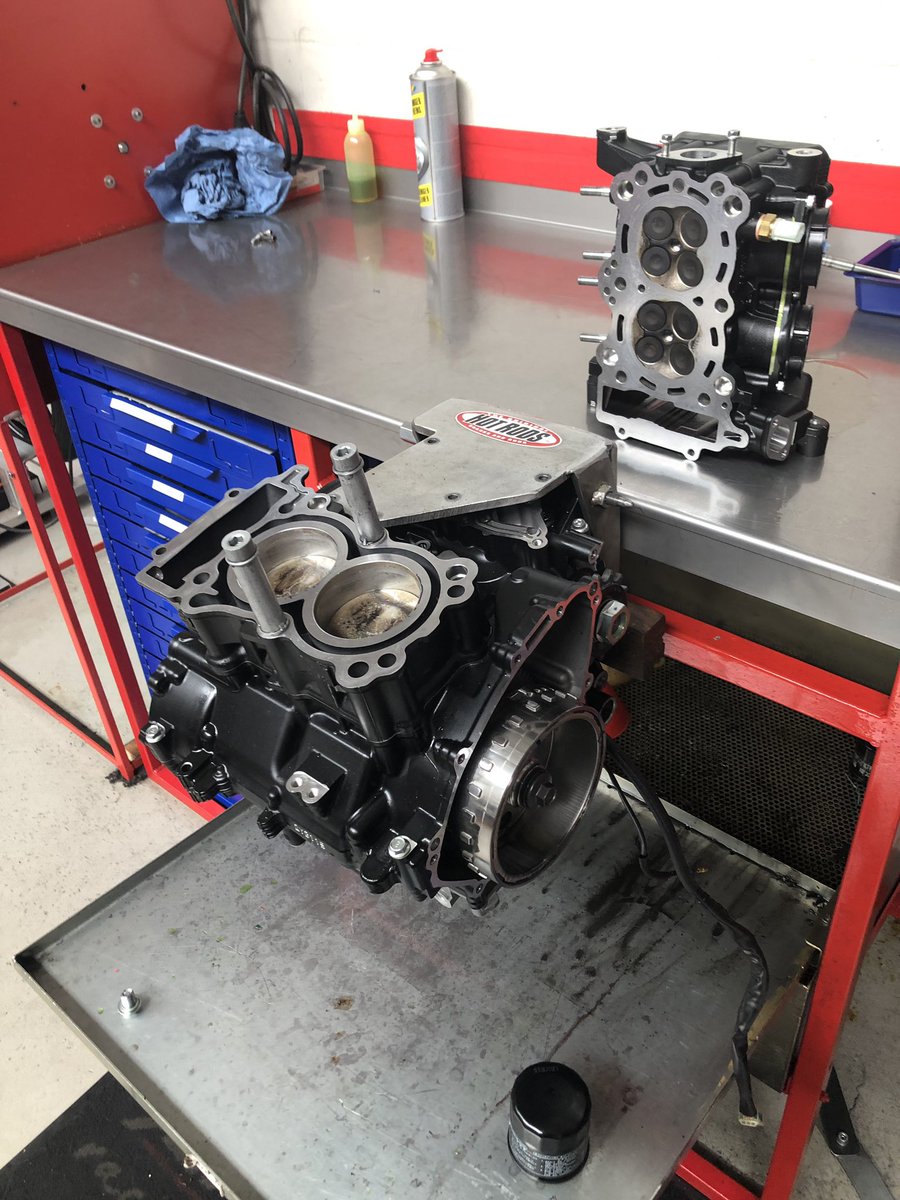 AhnendorpTuning's tweet photo. Testing Yamaha R3 whit GYTR kit https://t.co/2qcWhV85sk