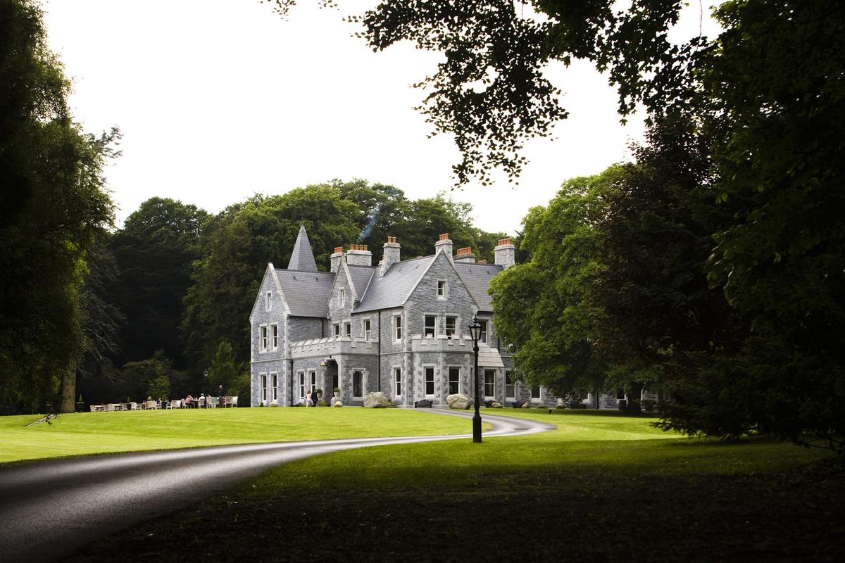 hotelsofire's tweet photo. Looking forward to an adventurous week next week enjoying the very best of the North-West. Follow our live story from Thursday-Saturday starting in @IceHouseMayo โ๏ธ, @BelleekCastle ๐ฐand finishing in @MountFalconEst ๐ฆ
..........
#Ireland #hotelsofireland #travel #besthotels https://t.co/GI4wXW6ul9