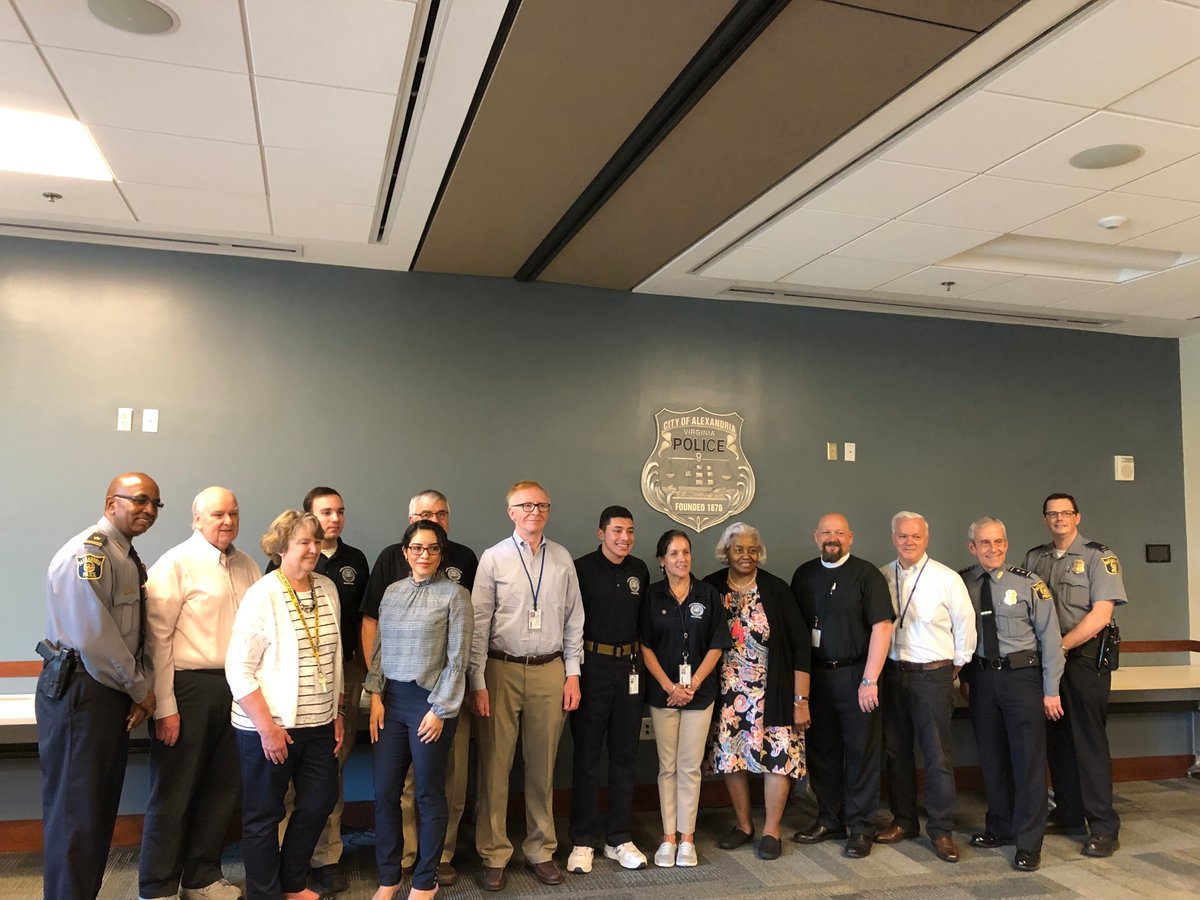 THANK YOU VOLUNTEERS!
Today we celebrated the 29th Annual Volunteer Awards.  We could not have done it without you!🏆