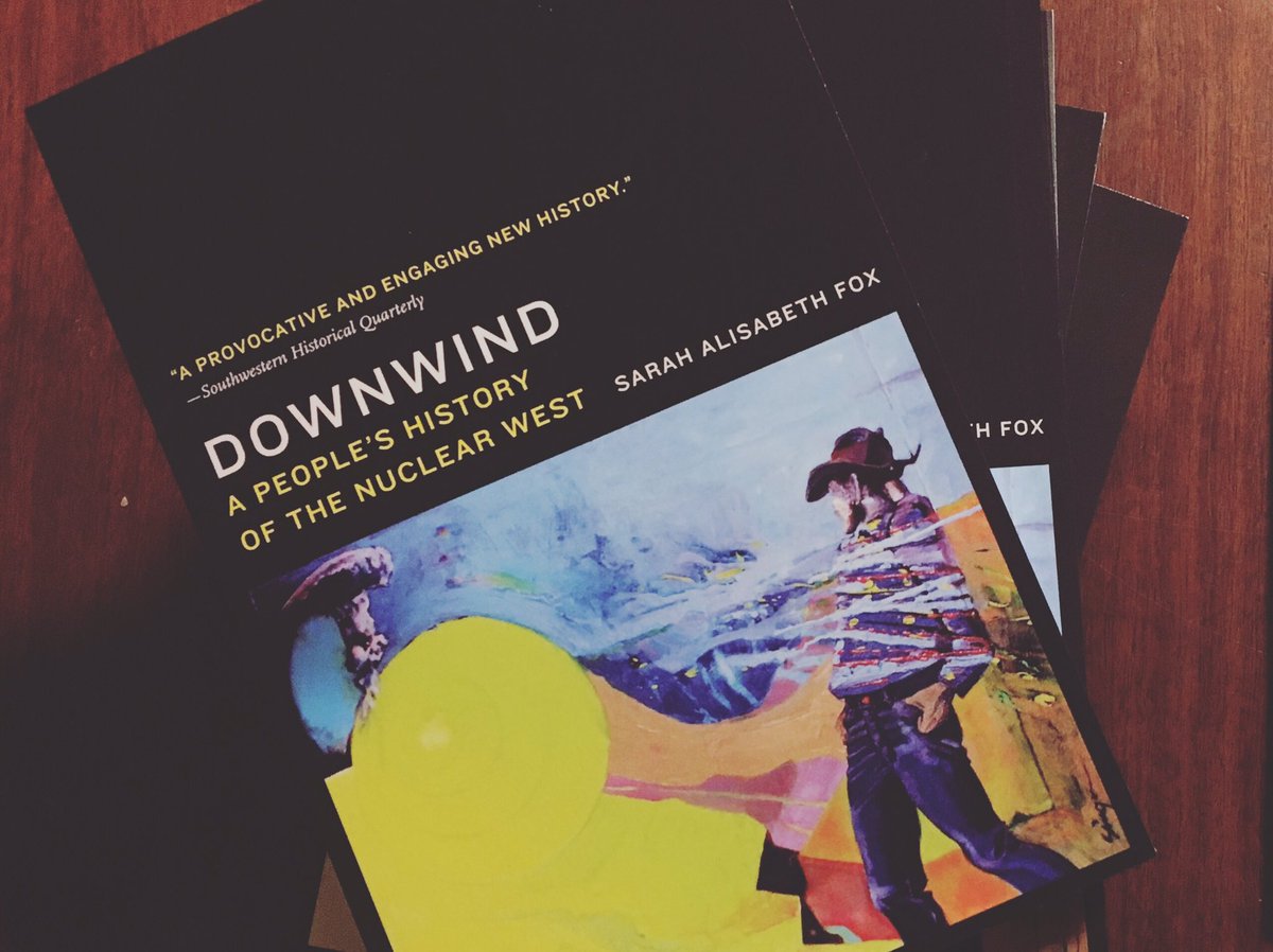 overedwaitress's tweet photo. Just wrangled 55 copies of the book into my luggage. Surprisingly heavy ๐Headed to the Four Corners to speak at the opening of a new exhibit of works by the incomparable artist Ed Singer. #readdownwind https://t.co/j5yUBGtq8L