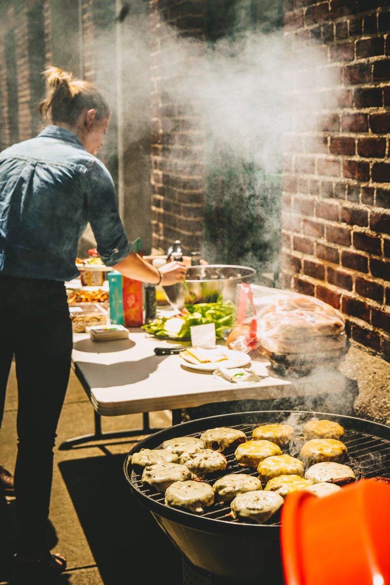 TrevelinoKeller's tweet image. How does T/K celebrate that it's almost Friday? With a veggie burger cookout. We had perfect weather and even better food. #agencylife #atlagency #pragency