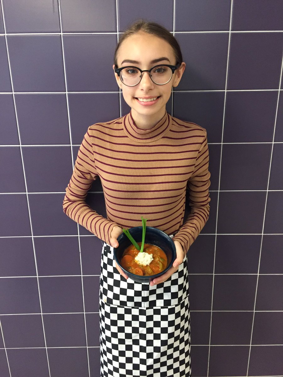 Knightlife_MHS's tweet photo. Culinary shout out to Cheye for her gumbo!🦐@LifeBeyondMHS @BrandiHendrix14 #MHSFCS #mhscooks https://t.co/lS5YTlZ8Ar