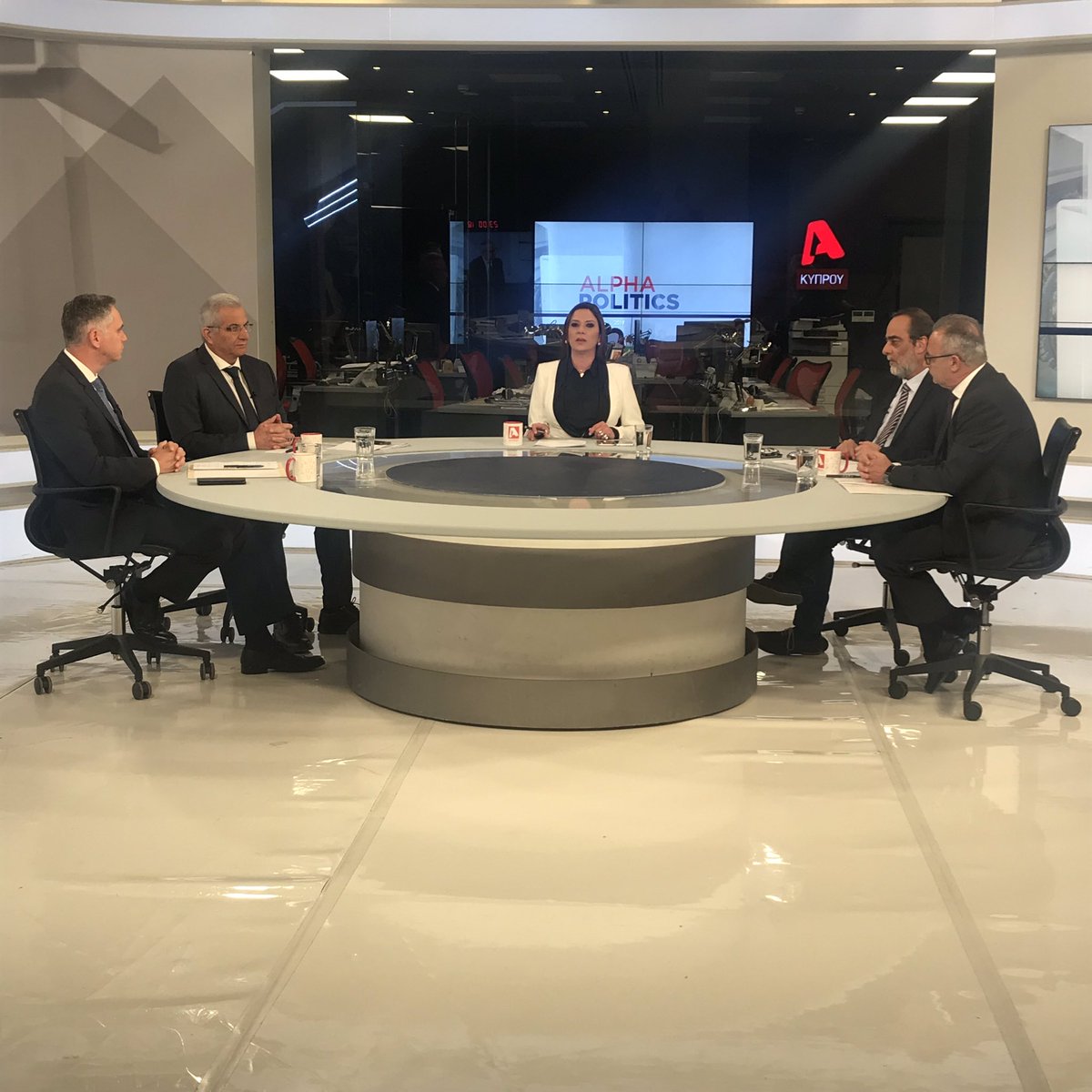 DISY1976's tweet photo. #LIVE: https://t.co/bioX1dLb3z
Ο Πρόεδρος του #DISY @AverofCY, ο ΓΓ του #AKEL @GenSecAKEL και ο Πρόεδρος του #DIKO @NicholasPapadop στο #AlphaPolitics.
#Ευρωεκλογές2019 #AlphaCyprus #Cyprus https://t.co/U5vgPZNANG