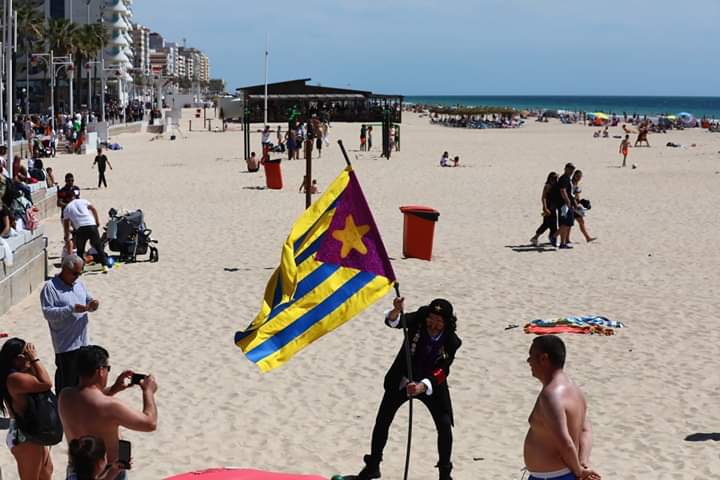 Er Chele Vara (@erchelevara) on Twitter photo "Yo por mí arrancaría
Su morada bandera
Y honda la clavaría...
En la Playa La Victoria
Pa que tol mundo la viera."
--Kadi City, <a href="/CAPITANVENEN0/">JUAN CARLOS ARAGÓN</a> "Yo por mí arrancaría
Su morada bandera
Y honda la clavaría...
En la Playa La Victoria
Pa que tol mundo la viera."
--Kadi City, <a href="/CAPITANVENEN0/">JUAN CARLOS ARAGÓN</a>