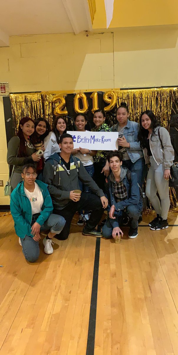 BrownCAC's tweet photo. The College Advising Corps at Brown University celebrated another #DecisionDay at Central High School yesterday with adviser Jurenny Jimenez in Providence, RI. Here are some snapshots of the event. Congratulations! #SeniorSendOff #BetterMakeRoom @AdvisingCorps https://t.co/mR6LMVVJ1L