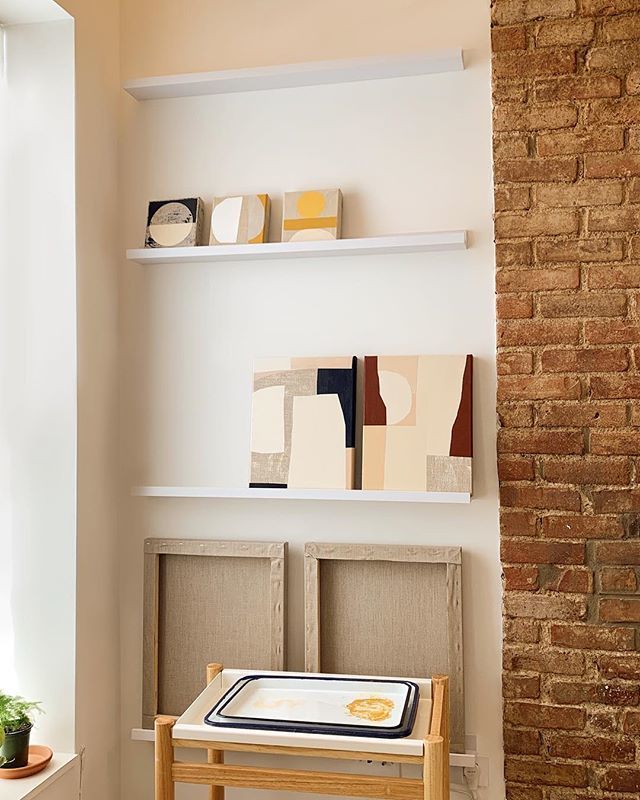 New paintings on linen 〰️ DM if interested ⠀
(Top) size 6 x 6⠀
(Middle) size 11 x 14⠀
(Bottom pieces are in progress)⠀
-⠀
#juliakostreva bit.ly/2WiZ241