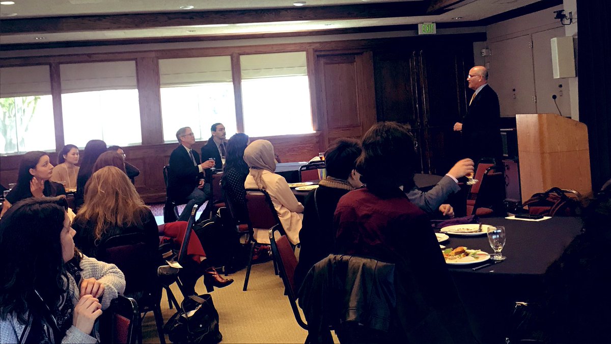 ssric_org's tweet photo. @JimWunderman of @BayAreaCouncil telling us about what makes the Bay Area great (and what we can do better) #S42019 #keynote https://t.co/aMqHCkvIzl