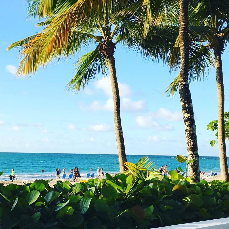 InterConSanJuan's tweet photo. Happiness comes in waves... book your stay with us today! #ICSanJuan https://t.co/6J45B95PFM Photo by: @ julietelken https://t.co/qWTnI6ToBq