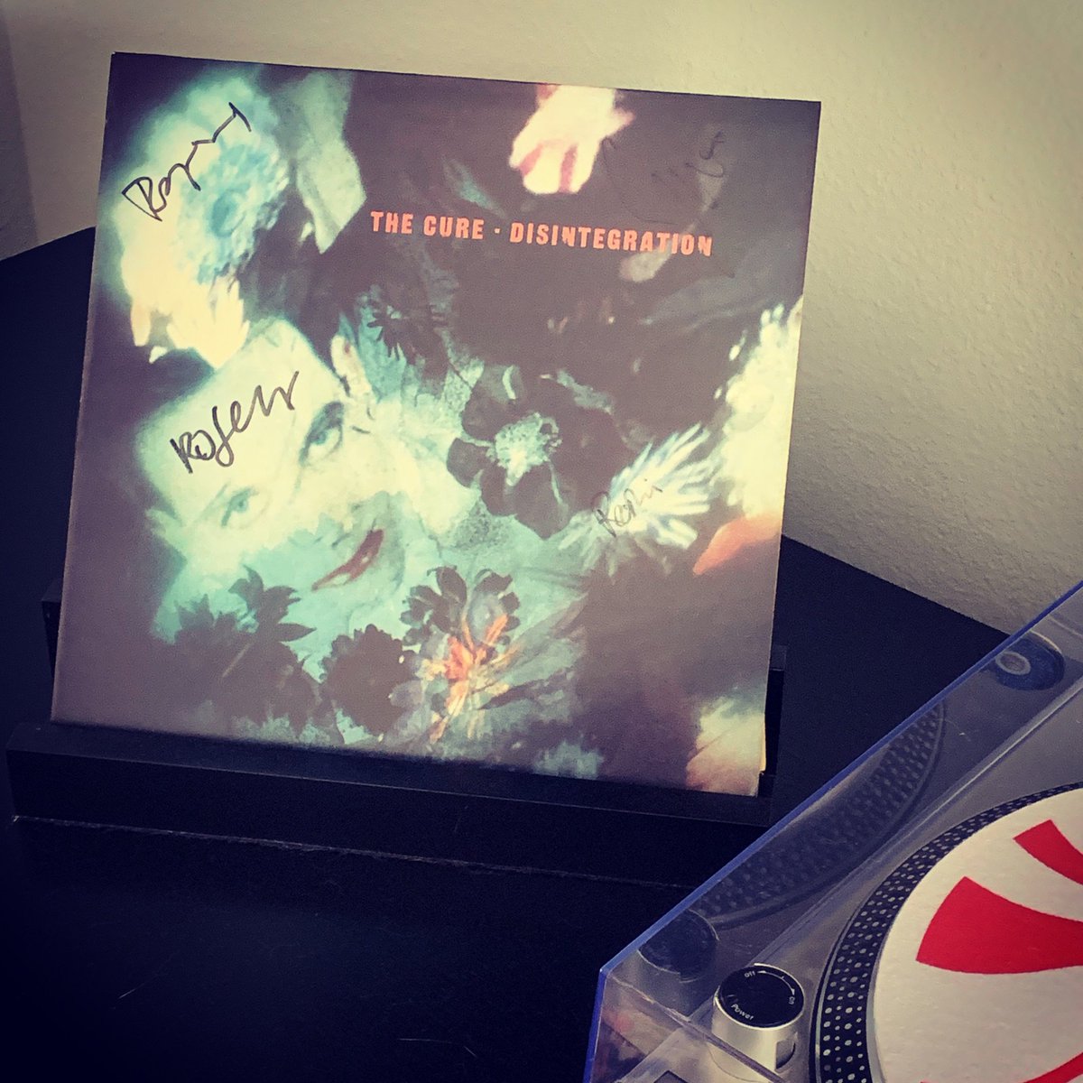 ryaann's tweet photo. My copy of the signed record distributed through certain record stores 30 years ago.  @CraigatCoF #disintegration https://t.co/buJ1BpYh6J