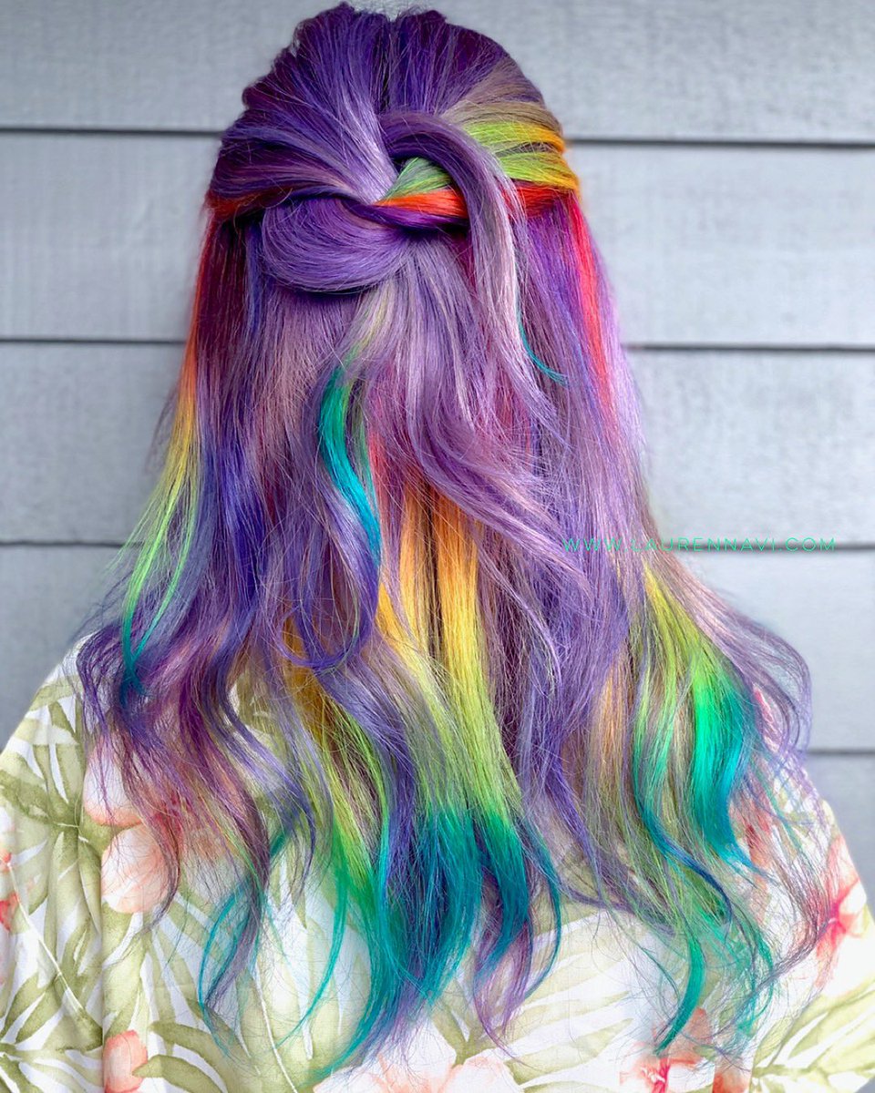 Stylist_LcNavi's tweet photo. All the #lisafrank vibes with this one! 💜🌈💜 #rainbowhair #pulpriot #unicornhair #encinitas https://t.co/1OhN5w2KLl