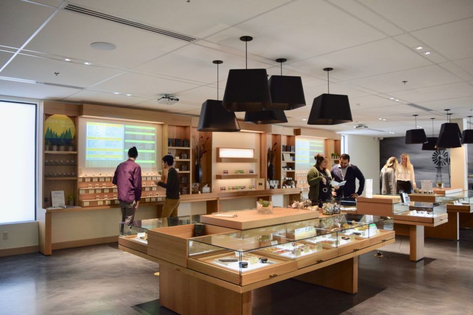 "Our recent #acquisition of CannaPharmacy continues to solidify Harvest’s position as the leading company in the #cannabis industry in reach, brands, infrastructure, assets, and #footprint." More @GreenMarketRpt   buff.ly/2Pz8i1b #investing #stocksinnews