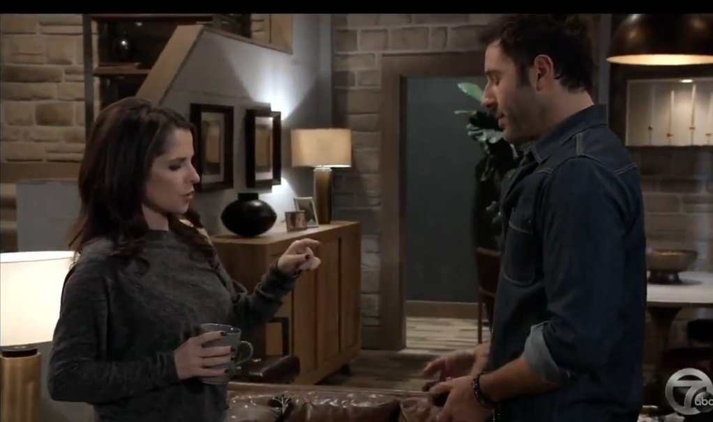 GHBonnieNClyde's tweet image. Sam chose to be with two men during Oscar's death...neither of them named Drew Cain. 😂  #KillyWithButthurt  #gh