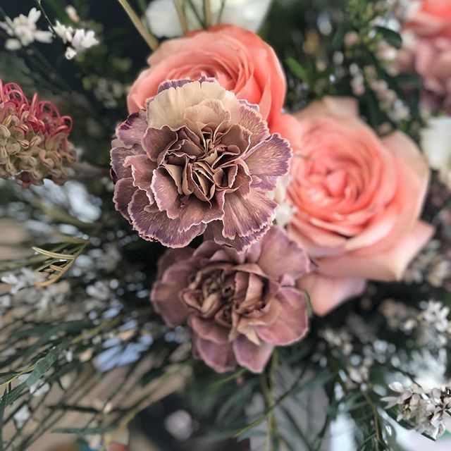 PropelBizworks's tweet photo. Stop! Smell the flowers every chance you get. Just pausing to be grateful for beauty around you can lift your mood! #selfcaremonth
.
.
.
.
.
.
.
#bepresent #personalpriorities #makeyourlife #wearingallthehats #seasonoflife #bosslife #staypositive #girlceโฆ https://t.co/NOqyCP5T63 https://t.co/xJ4GP6yrau