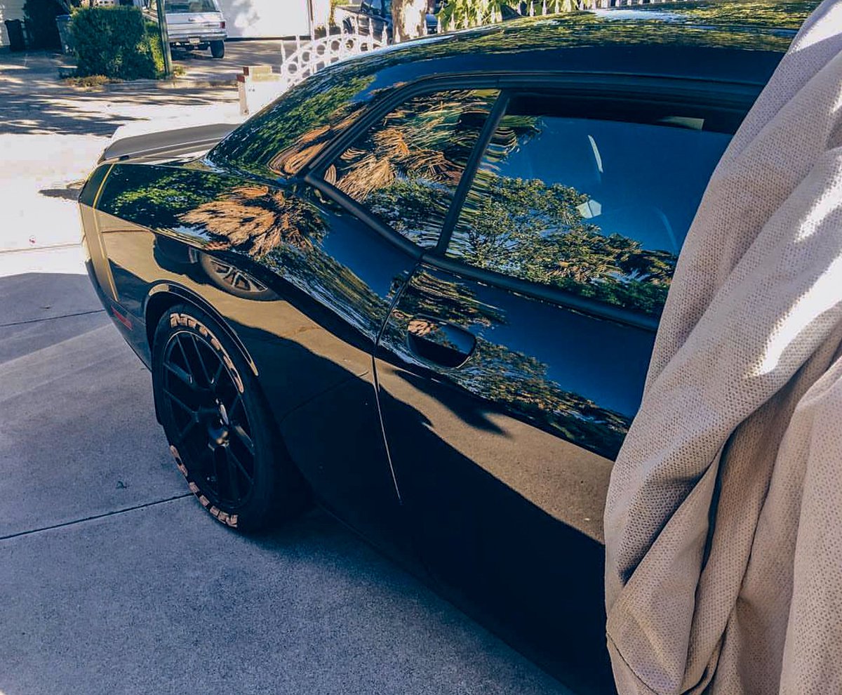 Covercraft1965's tweet image. Mirror, mirror of fire and metal,
Climb on in and romp on the pedal. 
📸: @stphzy