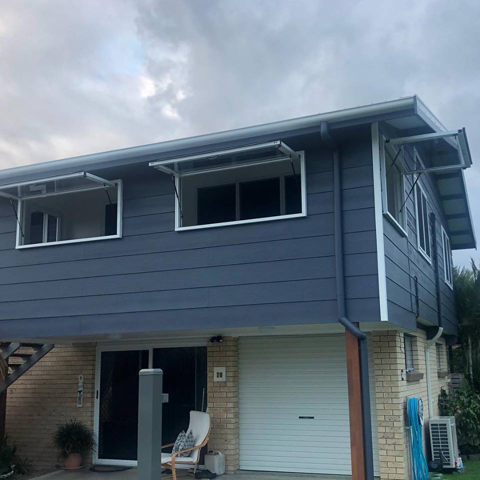 windfixgc's tweet image. One of our projects! Gas Strut Windows are a highly functional and unique option for your home. Great for kitchens, balcony, bedrooms and bathrooms. #localbusiness #goldcoast #windows